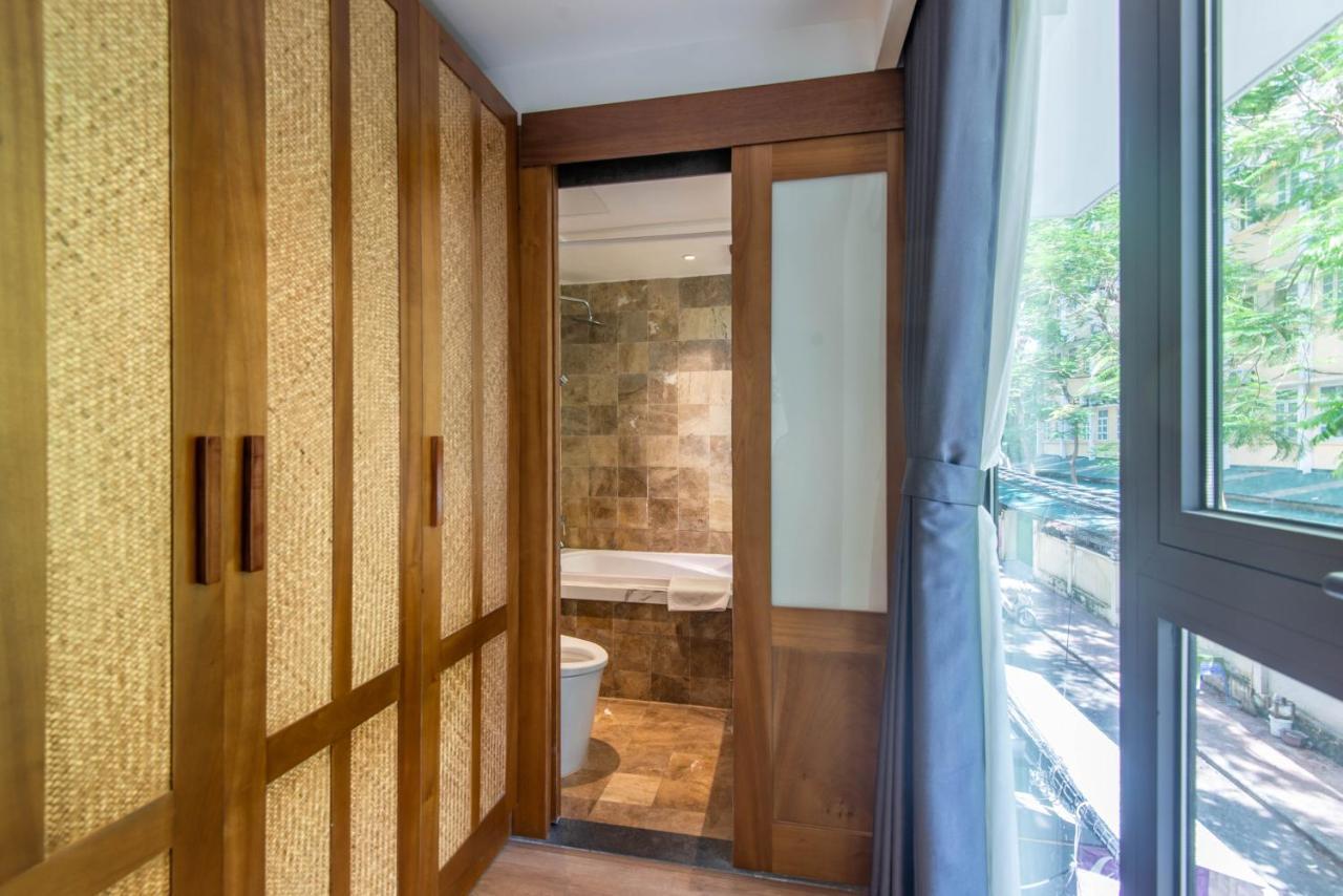 22Housing Hotel & Apartment 81 Linh Lang Hanoi Exterior foto