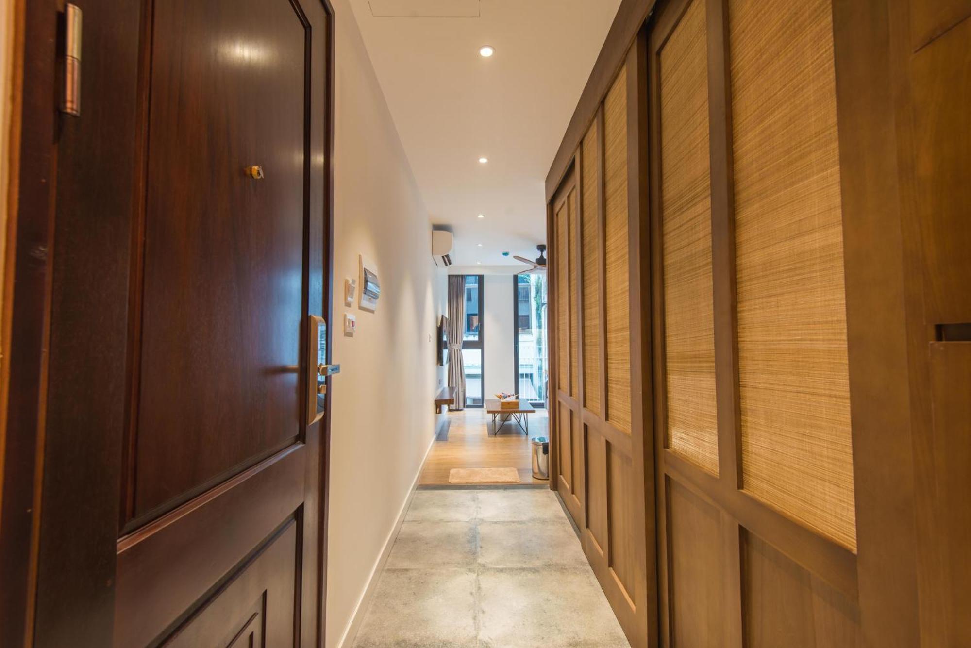 22Housing Hotel & Apartment 81 Linh Lang Hanoi Exterior foto